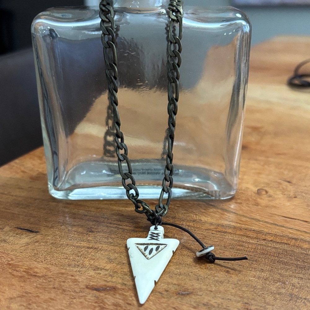 Bone Arrowhead Pendant Necklace 18”